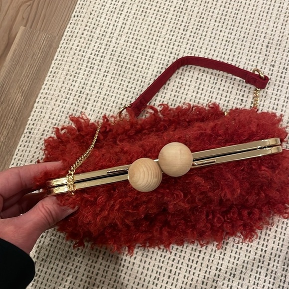 Unbillion Depuis 1996 fuzzy Sherpa handbag - Picture 10 of 10